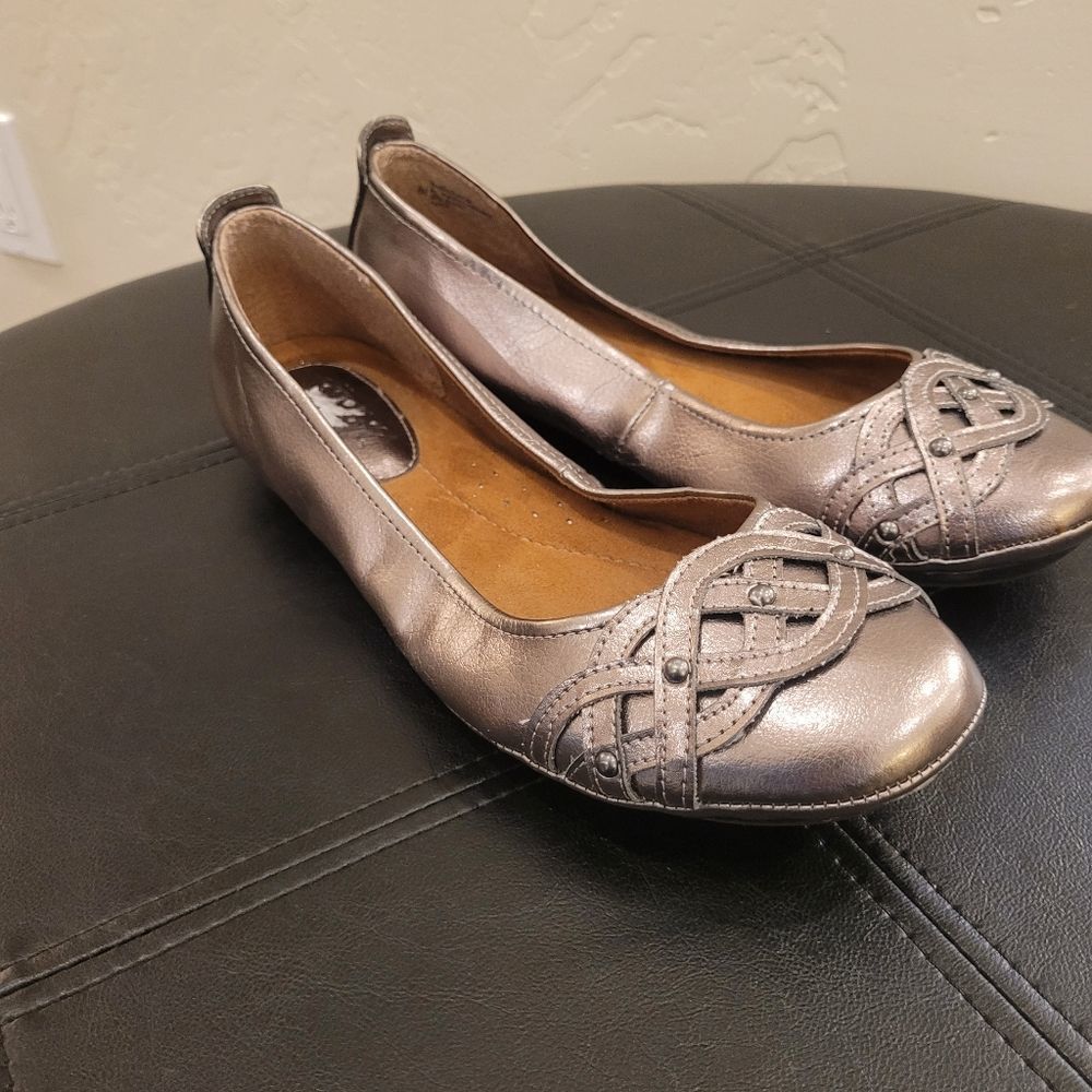 Sofft Metallic Flats